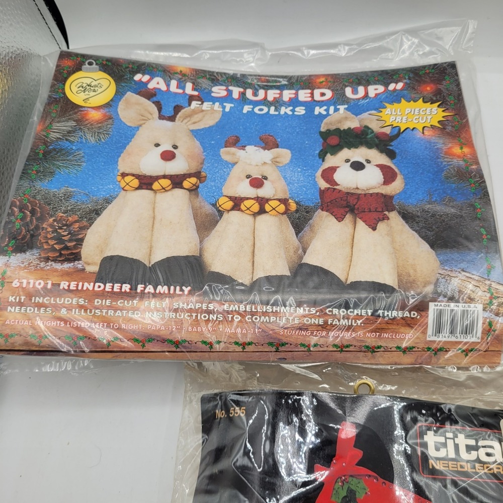 Lot 3 Crafts Felt Christmas Kits Stocking Cherubs Reindeer Snowman - Picture 4 of 5